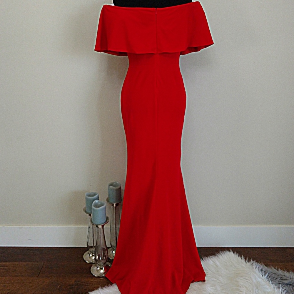 🆕Cherry Red Flounce/Off Shoulder Gown - Picture 3 of 7